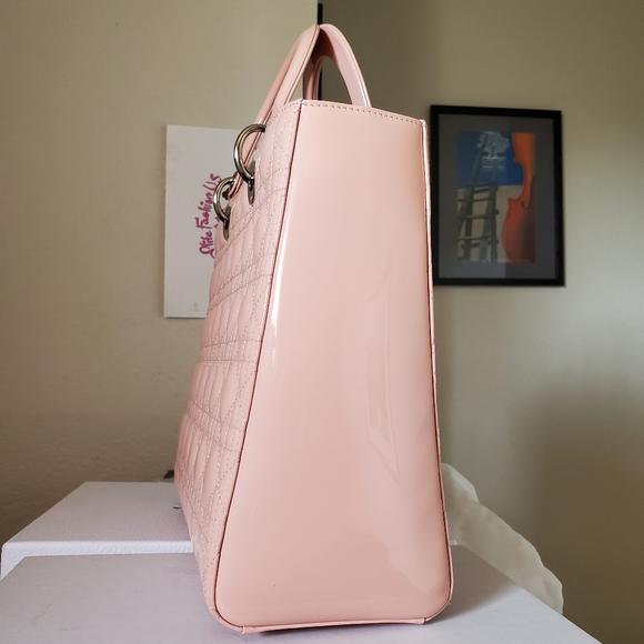 Lady Dior pink patent silver hard ware large bag - Picture 10 of 14